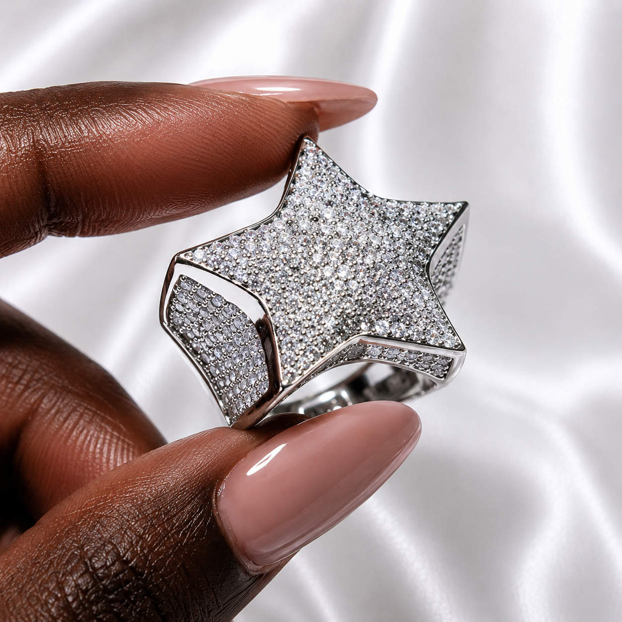Evangeline Star Ring