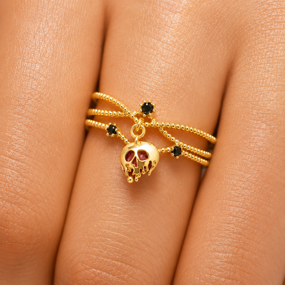 The Poisoned Apple Ring