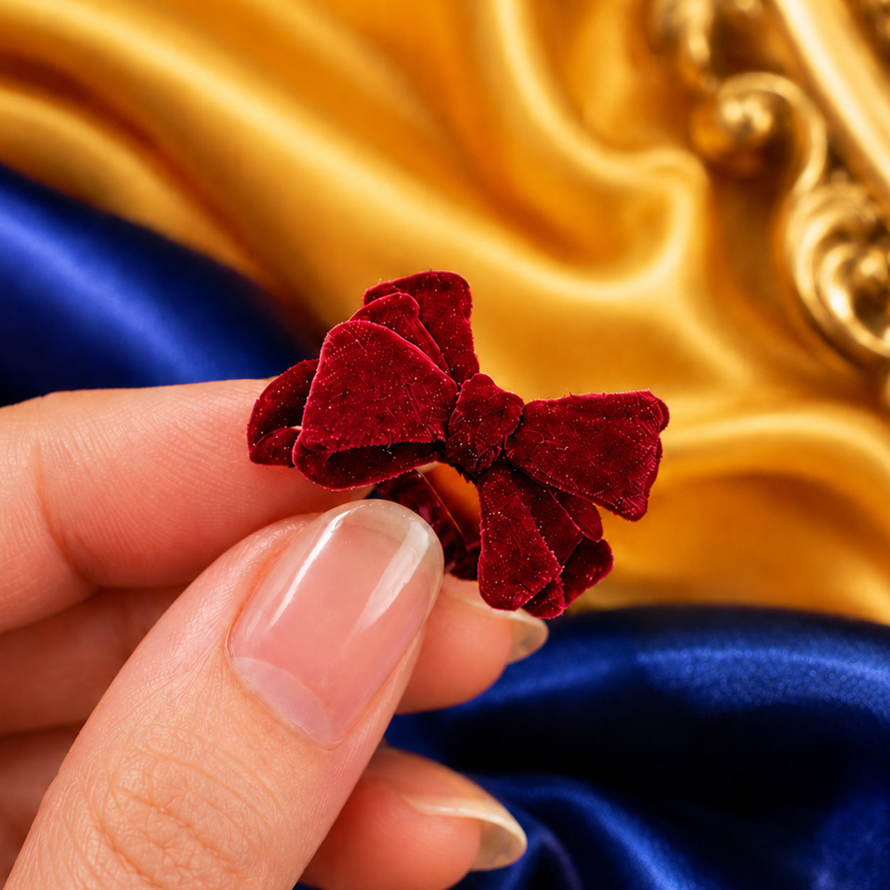 The "Snow White" Bow Ring