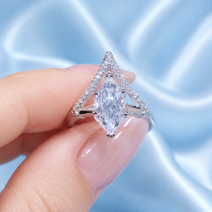 The "Elsa" Crown Ring